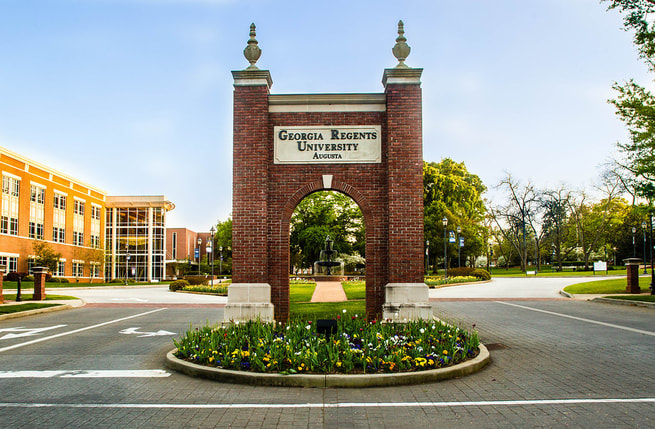 Augusta State University and Georgia Health Sciences University merged to form Georgia Regents University in 2012. Studio 3 Design Group was contracted to design new signage across campus. 